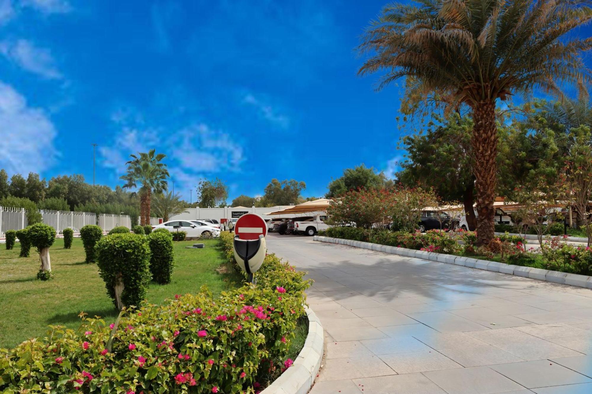 Le Meridien Medyna Zewnętrze zdjęcie The entrance to the resort